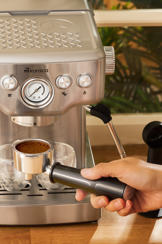 اسپرسوساز نیمه اتومات کاراجا ترکیه مدل Coffee Art 1353