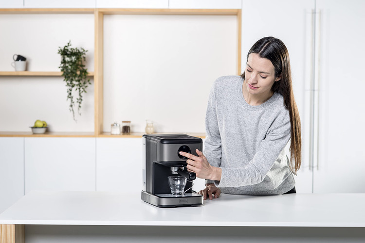 اسپرسوساز برند BLACK+DECKER مدل BXCO850E