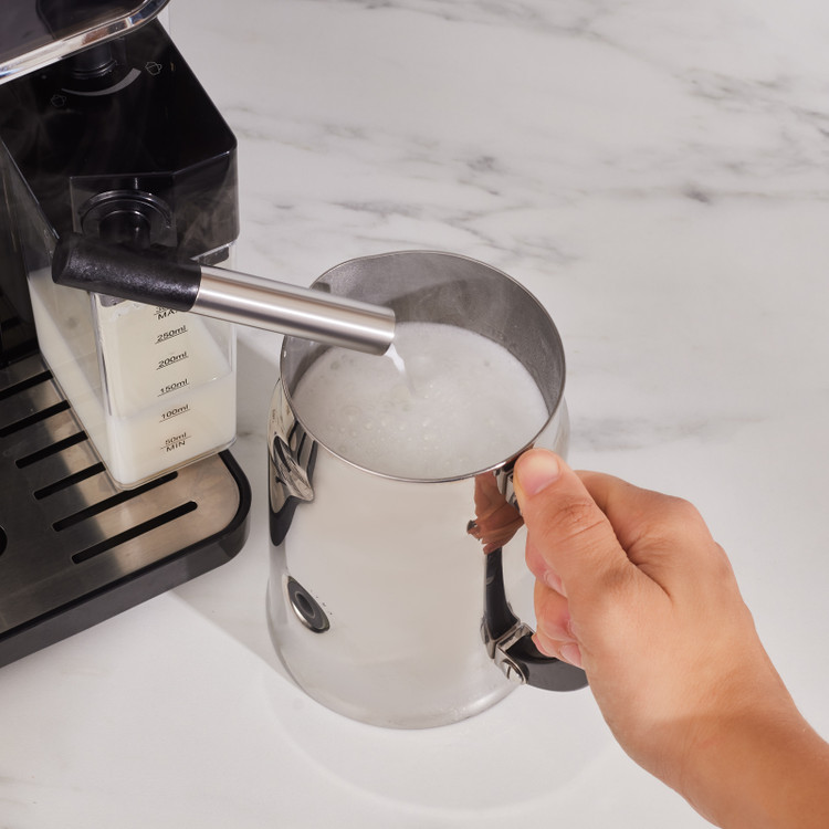 اسپرسوساز تمام اتوماتیک برند کاراجا ترکیه مدل Coffeemaestro مشکی