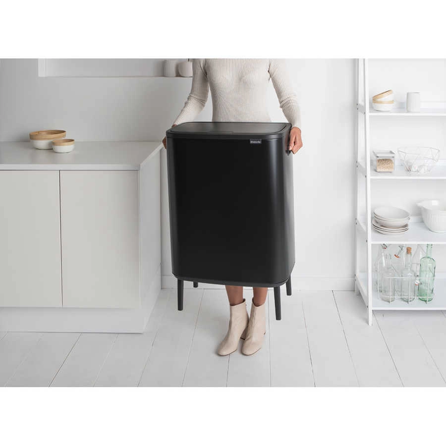 سطل زباله لمسی برند Brabantia هلند مدل BO با ظرفیت ۶۰ لیتر، رنگ مشکی مات، کد BRA 130229