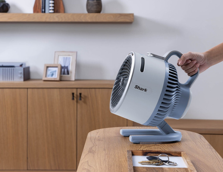 پنکه خنککننده با سیستم بخار برند Shark آمریکا مدل Flexbreeze HydroGo FA050
