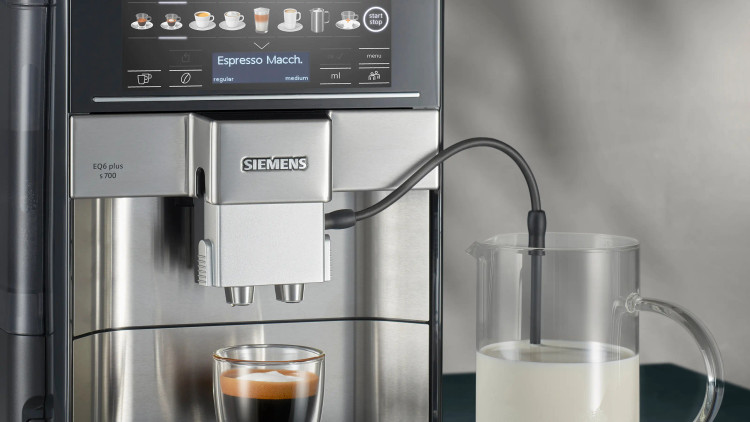 اسپرسوساز تمام اتوماتیک برند Siemens آلمان سری EQ.6 Plus S700 مدل TE657313RW