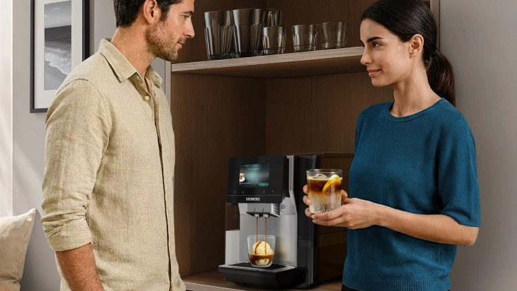اسپرسوساز تمام اتوماتیک برند Siemens آلمان سری EQ700 مدل TQ723E03