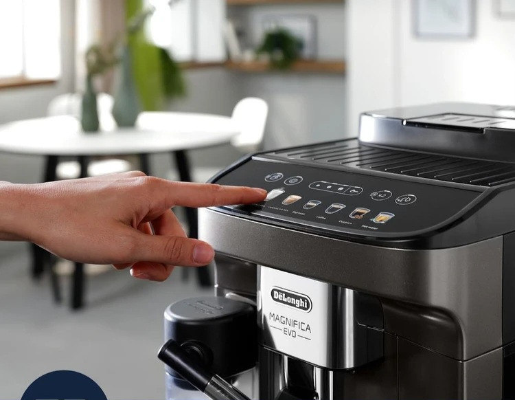 اسپرسوساز تمام اتوماتیک دلونگی سری Magnifica Evo مدل ECAM290.83.TB