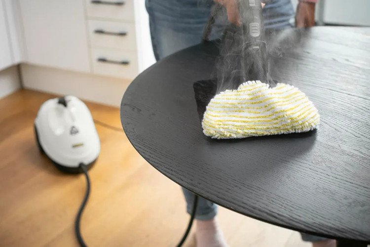 بخارشوی برند Karcher آلمان مدل KST 2 به همراه ست دستمال