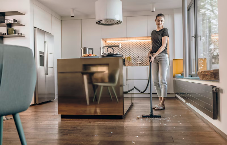 جارو برقی خشک و خیس برند Karcher آلمان مدل WD 1 Classic