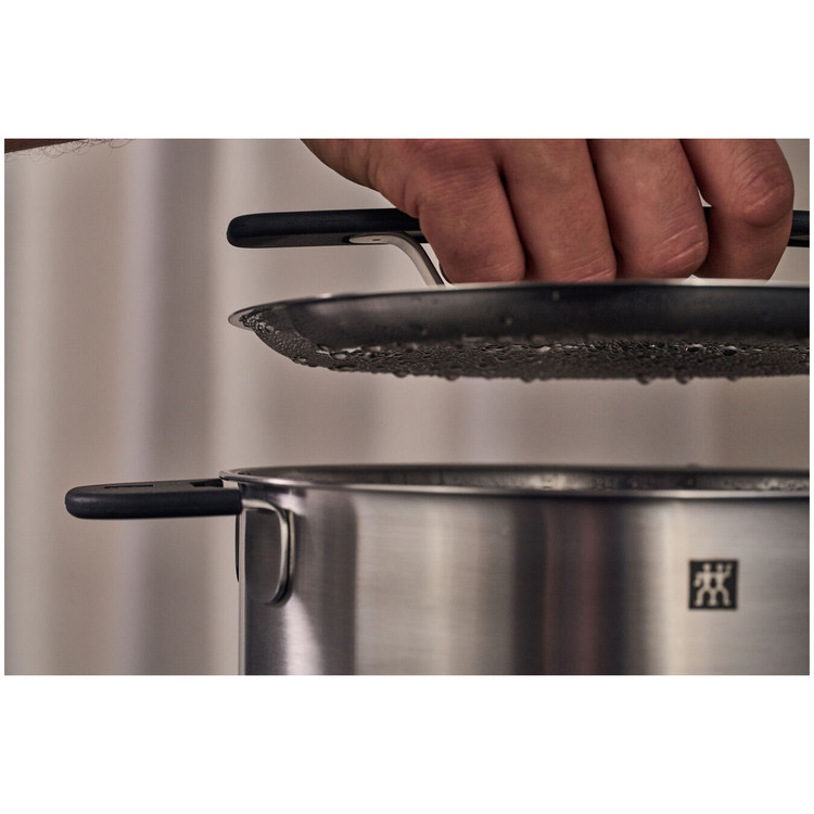 سرویس قابلمه استیل ضدزنگ ۵ تکه برند Zwilling آلمان مدل More