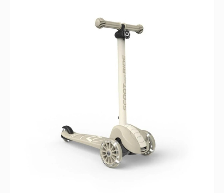 اسکوتر کودک برند Scoot & Ride اتریش مدل Highwaykick 3 S با چرخ های LED
