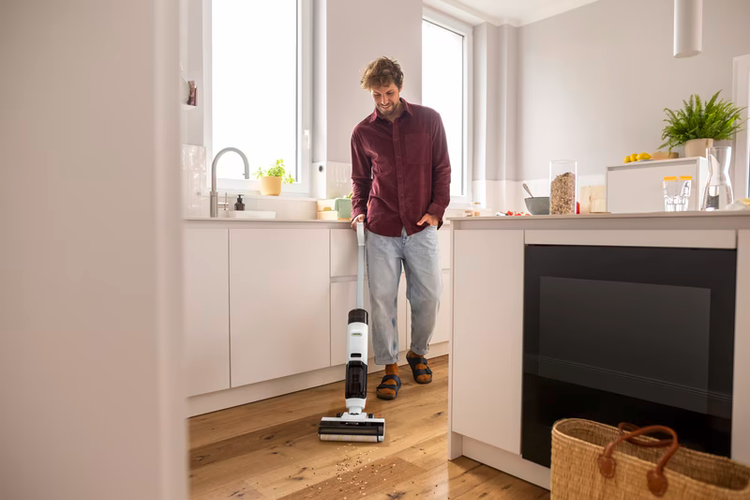 جارو شارژی آب و خاک برند Karcher آلمان مدل KFL 1
