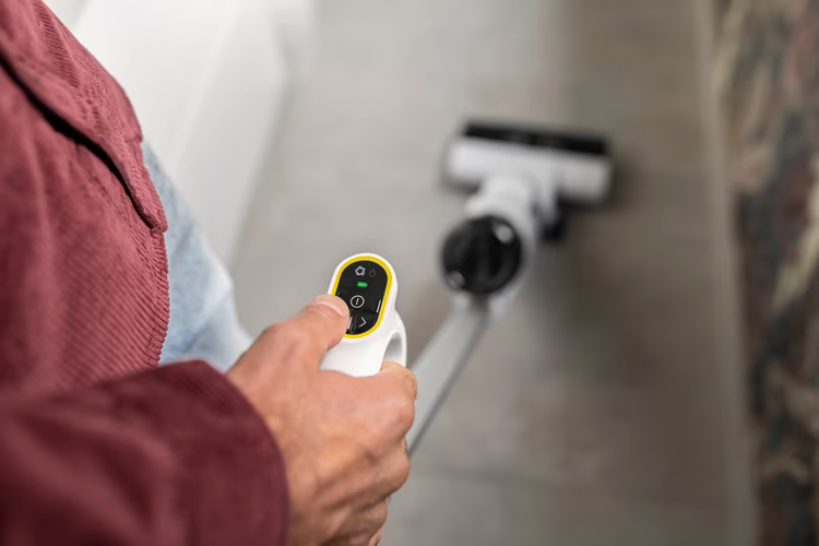 جارو شارژی آب و خاک برند Karcher آلمان مدل KFL 1